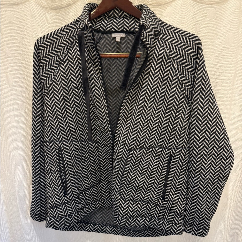 T Talbots Black & White Herringbone Zipper Sweater Jacket
